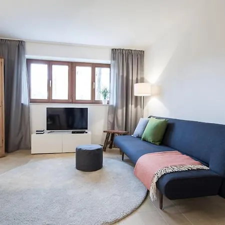 Schoenes Terrassen-appartement
